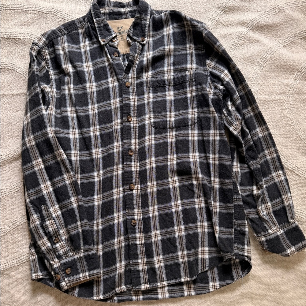 Outdoor Life Black and White Plaid Button Up Camping Shirt 100% cotton